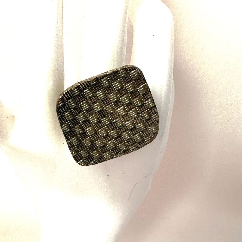 Silver tone square shape ring
